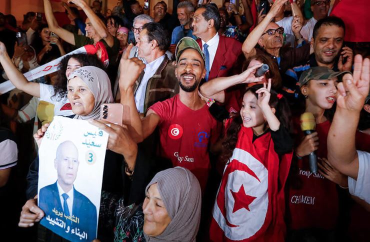 Kais Saied réélu président de la Tunisie à la majorité absolue